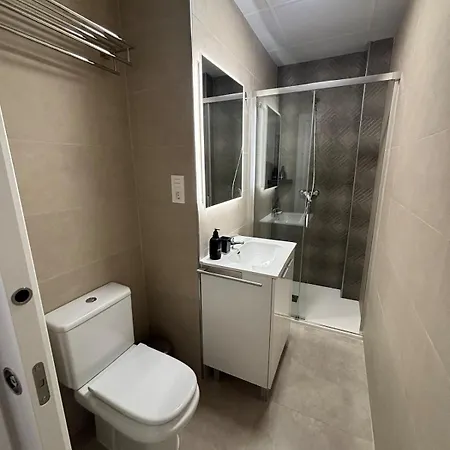 Nuevo! En El Centro! 1m Metro, Zambrano Y Con Parking Apartment Malaga