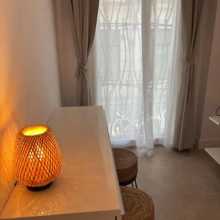 Apartment Nuevo! En El Centro! 1m Metro, Zambrano Y Con Parking Malaga